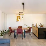 Chez Habitant Proche Metro Privat bolig