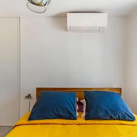 Chez Habitant Proche Métro