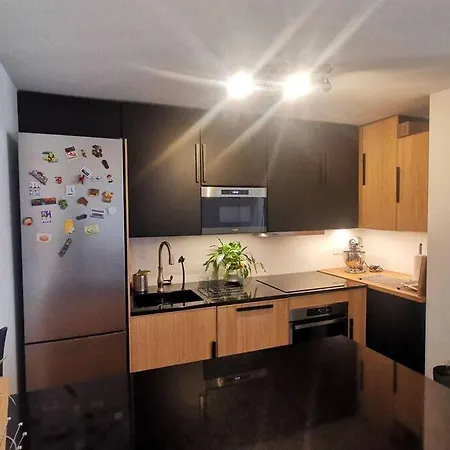 Chez Habitant Proche Metro Rum i privatbostad *